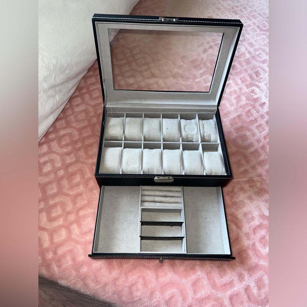 Watch and jewelry case